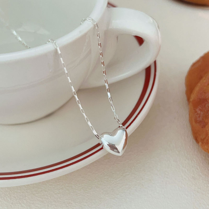 The Amour Heart Necklace ♡